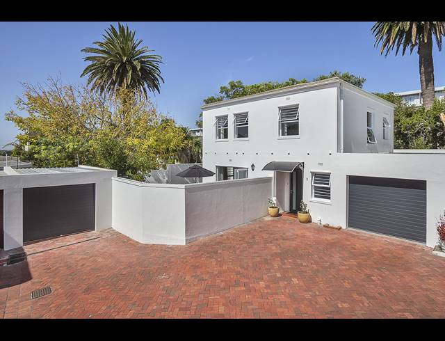 3 BEDROOM TOWNHOUSE RENTED IN KENILWORTH UPPER